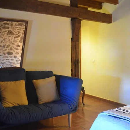 La Casa De Piedra Navarredonda