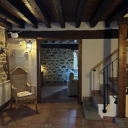 La Casa De Piedra Navarredonda
