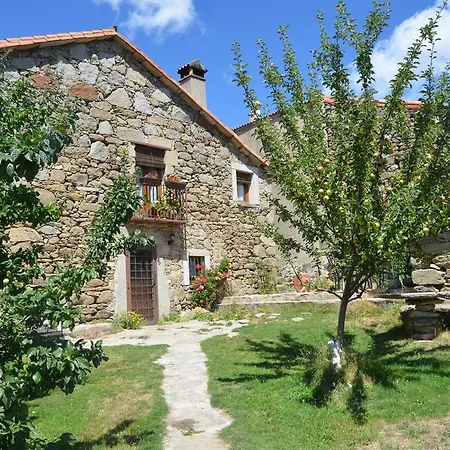 Casa rural La Casa De Piedra *
