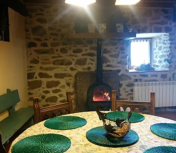 컨트리하우스 La Casa De Piedra 나바레돈다 데 그레도스