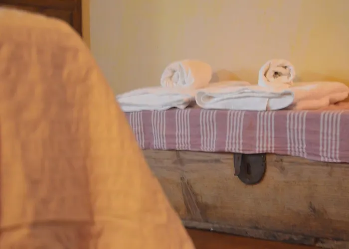 컨트리하우스 La Casa De Piedra 나바레돈다 데 그레도스