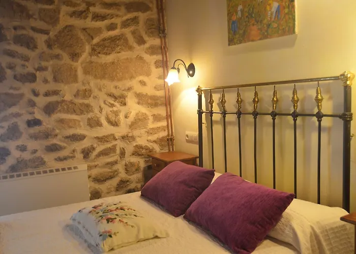 La Casa De Piedra 컨트리하우스 나바레돈다 데 그레도스