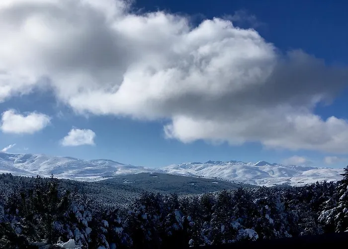La Casa De Piedra 컨트리하우스 나바레돈다 데 그레도스